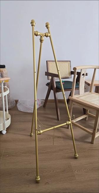 Мольберт декоративный