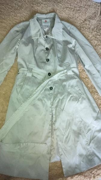 Плащ женский