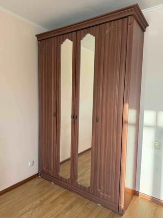 Продам шкаф