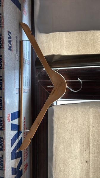 Вешалки-плечики