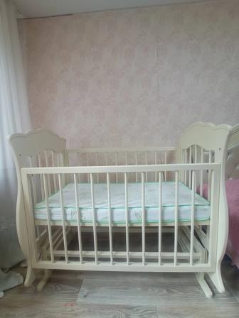 Детские кроватки