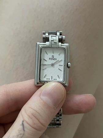 Часы Fendi 710L,Swiss Made, оригинал