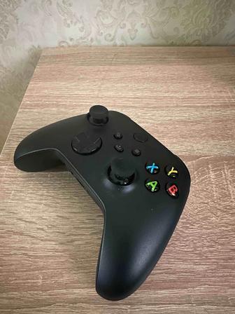 Продам геймпад Xbox Series S