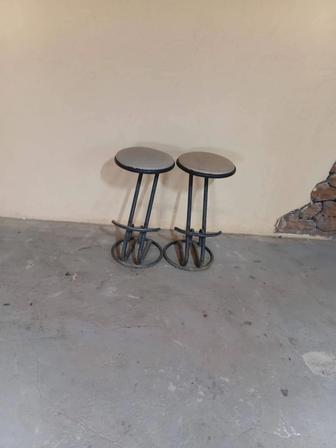 Барные стулья