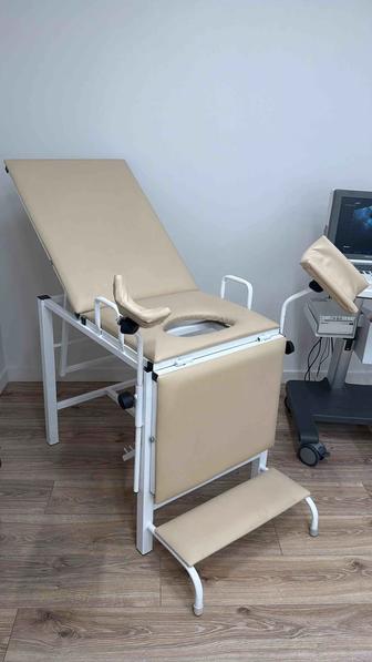 Гинекологическое кресло