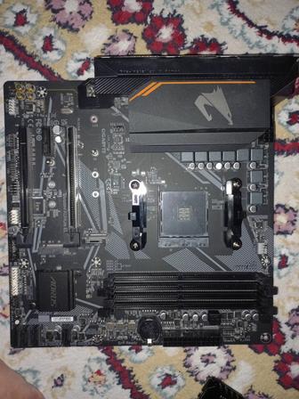 Gigabyte GA-B550M Aorus Elite