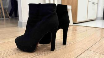 Продам ботильоны