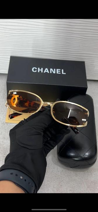 Очки Chanel