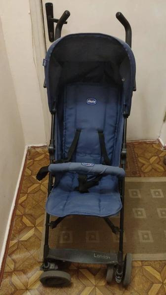 Продам коляску б/у Chicco