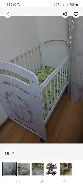 Продам детскую мебель, кроватка,коляска,стульчик