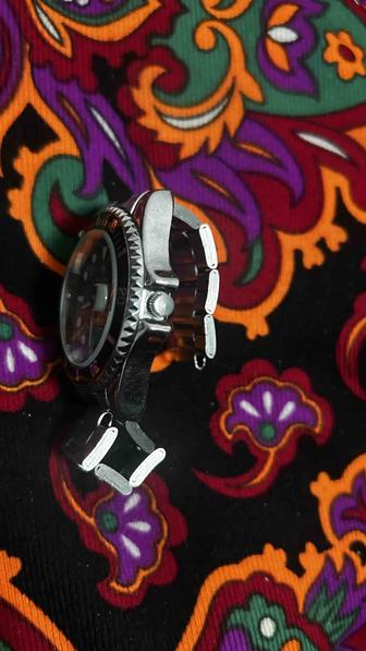 Продаю часы