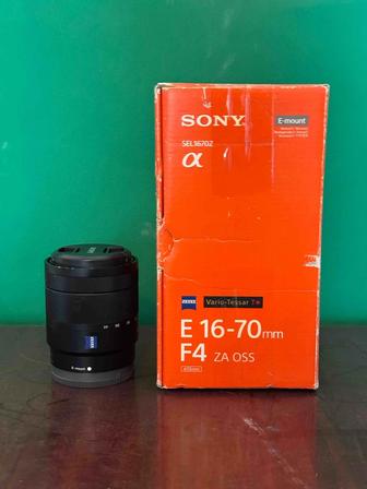 Объектив Сони 16-70 f4