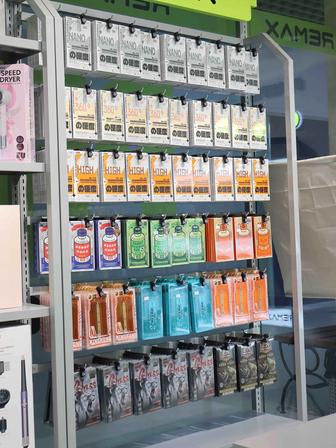 Продам островки, почти новые, витрины по отдельности