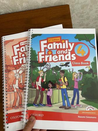 Family and friends книги