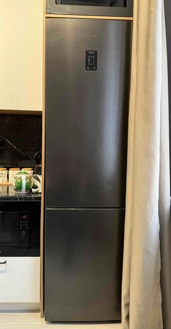 Холодильник Samsung RB37A5291B1 графитовый