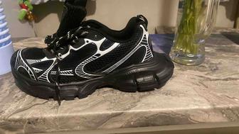 Кроссовки Balenciaga
