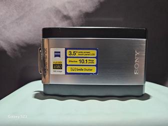 Цифровой фотоаппарат Sony