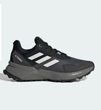 Продаю кроссовки Adidas