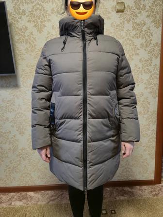 Продам женскую зимнюю куртку