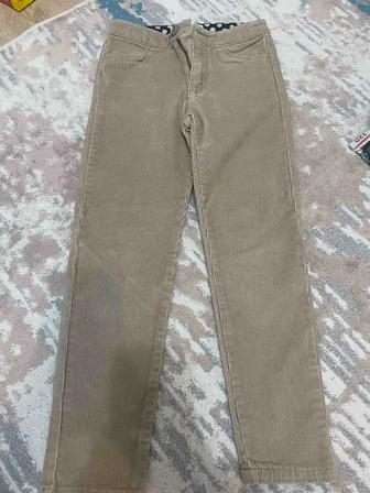 Продам джинсы для девочки