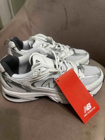 Продаю кроссовки New Balance