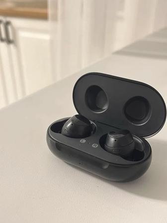 Продаю беспроводные наушники Samsung galaxy buds SM-R170