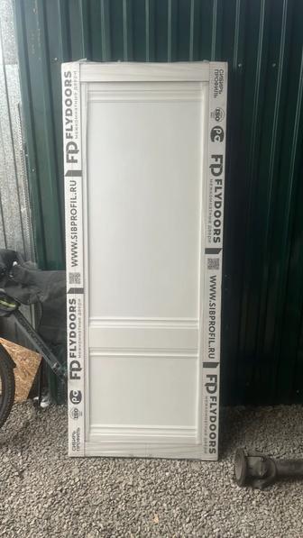 Двери новый белый в упаковке с-1