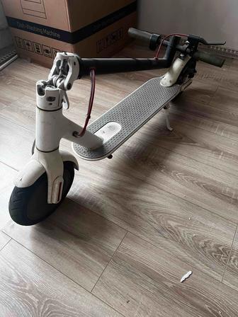 Продам электросамокат