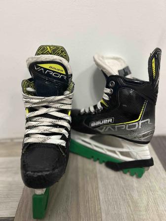 Коньки Bauer Vapor Y12D