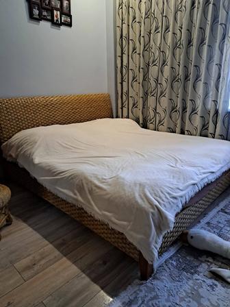 Кровать ротанговая б/у