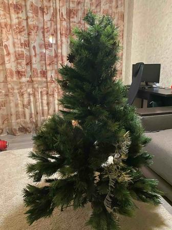 Елка искусственная