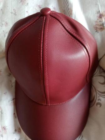 Кепка и сумка