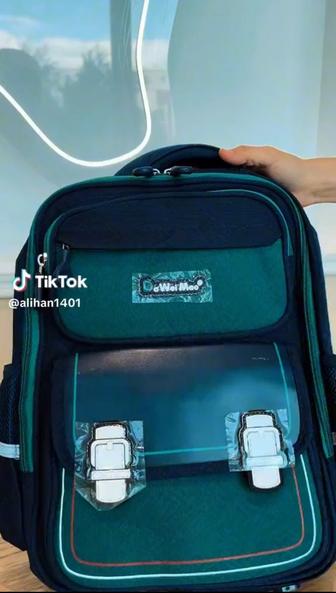 Школьные рюкзаки