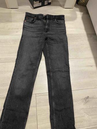 Продам джинсы ZARA