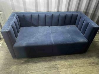 Диваны для ресторанов, кафе или дома