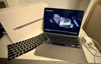 MacBook Air 13