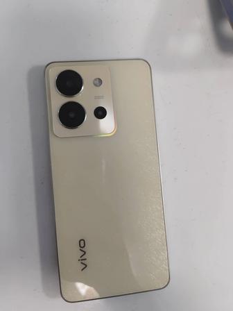 Продам телефон