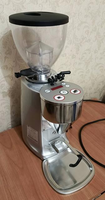 Автоматическая Кофемолка Mazzer