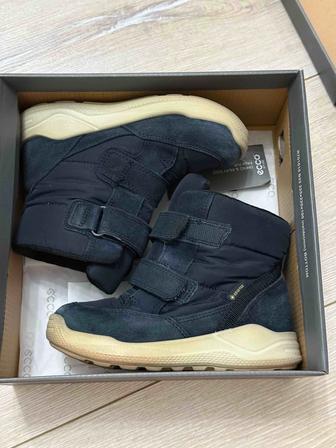 Зимние ботинки для мальчика