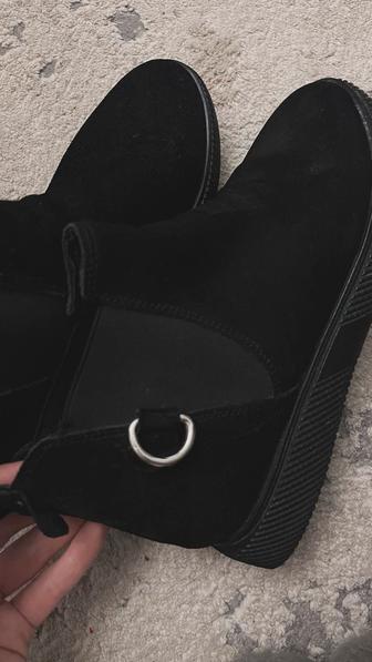 Ботинки женские