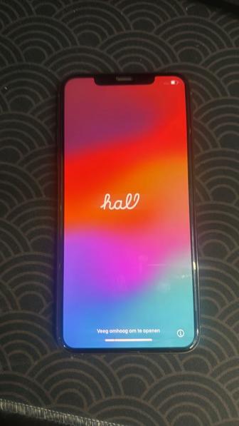 Продам IPhone 11 Pro Max