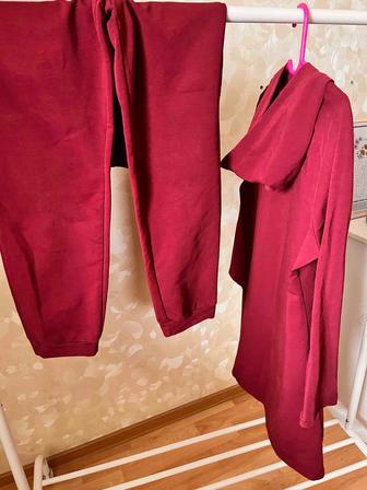 Отличный Спортивный костюм 44р Турция