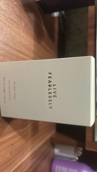 Продаю оригинальные духи, от Mary Kay.