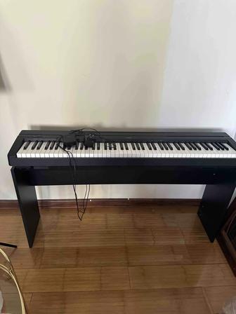 Синтезатор Yamaha P-45B. Цифровое пианино