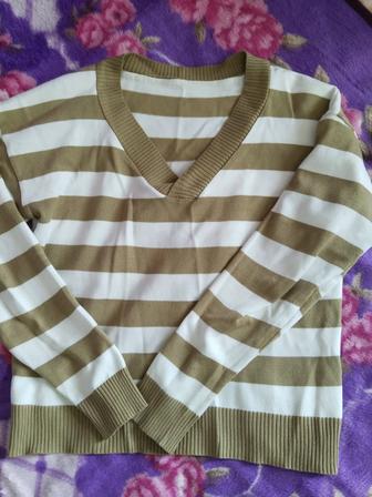 Ветровка в отличном состоянии