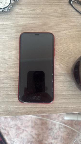 Продам IPhone 11
