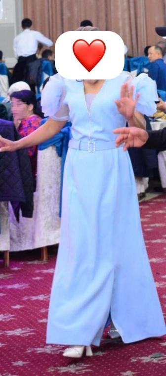 Платья вечерний