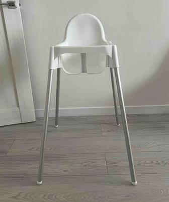 Детский стульчик для кормления