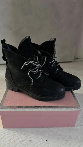 Продажа б/у обувь