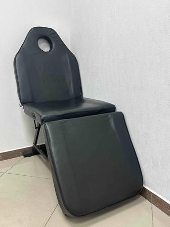 Продам кушетку